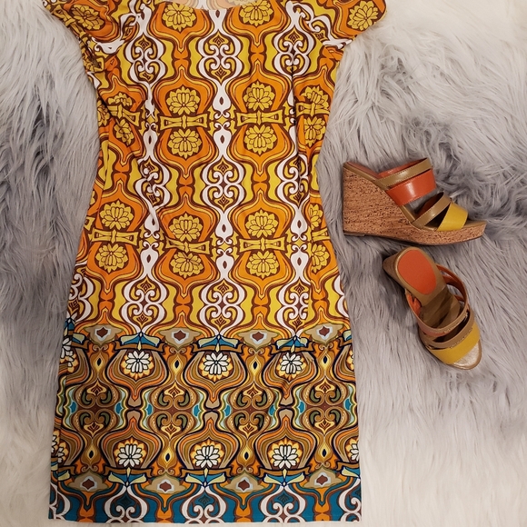 Sunny leigh dress - Picture 2 of 6